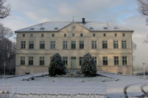 Ferienresidenz "Am Salzhaff" in Blengow Urlaub zwischen Salzhaff und Ostsee Herrenhaus renoviert